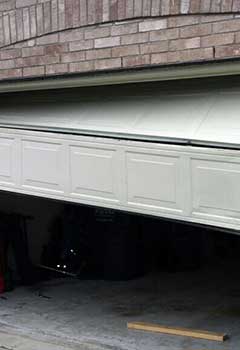 Garage Door Off Track Decatur - Georgia Garage Services Garage Door Off Track Decatur 1